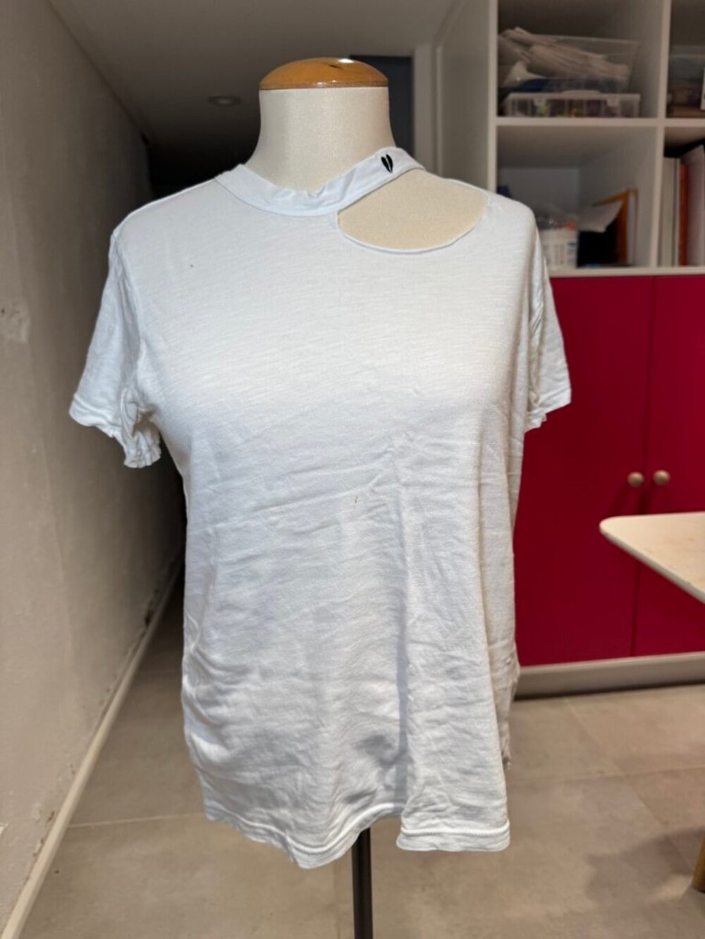 LNA White Cotton Cut Out Neckline Tee XS